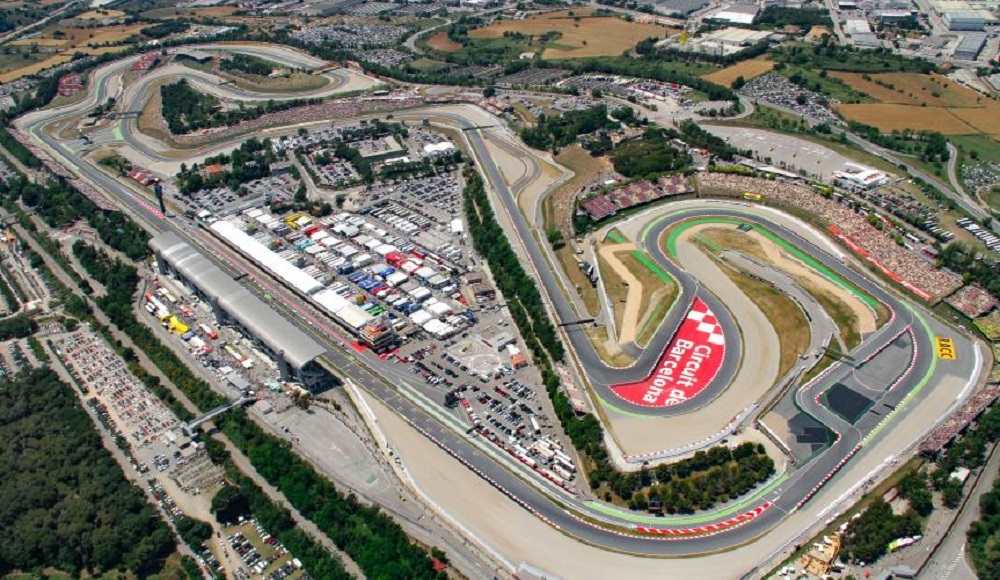 Aerial view of Circuit de Barcelona-Catalunya in the early 1990s showing original track layout and surrounding landscape